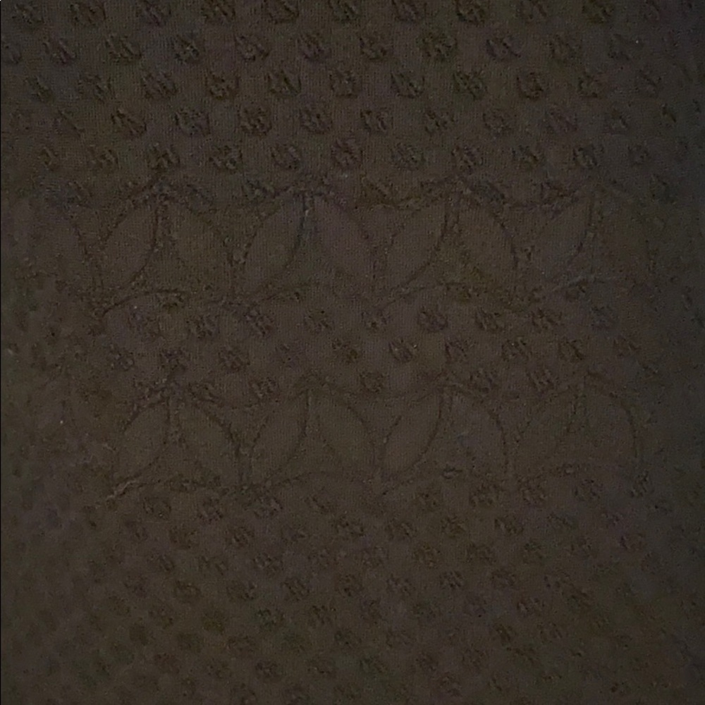 Julia Jordan Rio Knit Shift Dress Detail Pattern